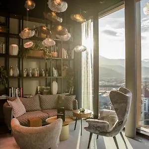 Hotell One ***