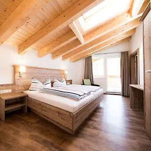 View - Panorama Apart Apartment Sölden