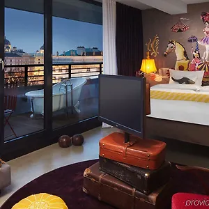 4* فندق 25 ساعة بايم موزيومسكوارتير