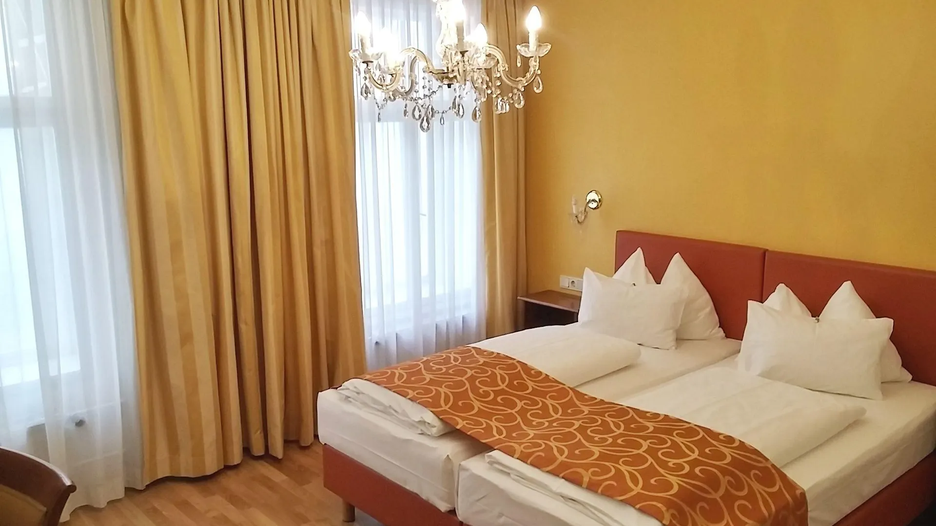 Hotel Domizil Вена